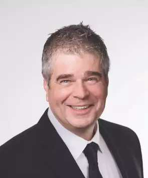Ian Robertson, St Albert, Real Estate Agent